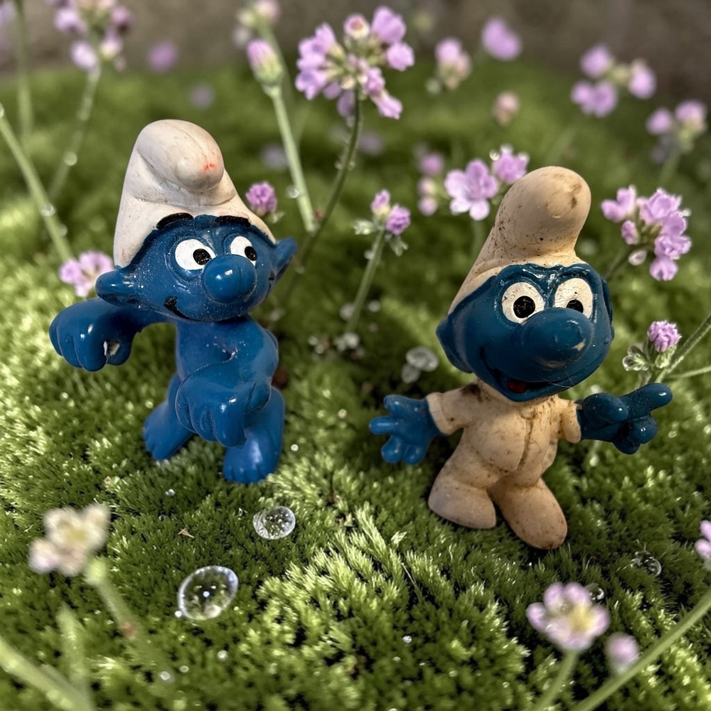 Vintage Schleich Peyo Smurf Figures 1980 1965 Hong Kong PVC Toy Lot of 2